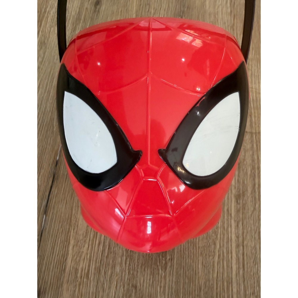 Marvel Spiderman Halloween Trick or Treat Bucket Pail Kids Red Superhero Mask
